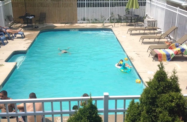 Ocean view with a shared pool. apt7