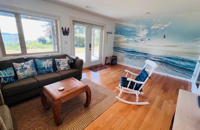 Oceanfront Garden Suite - Stunning Views & Wildlife