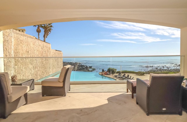 Oceanfront-Las Olas Condo-Pools&Jacuzzis-Rosarito