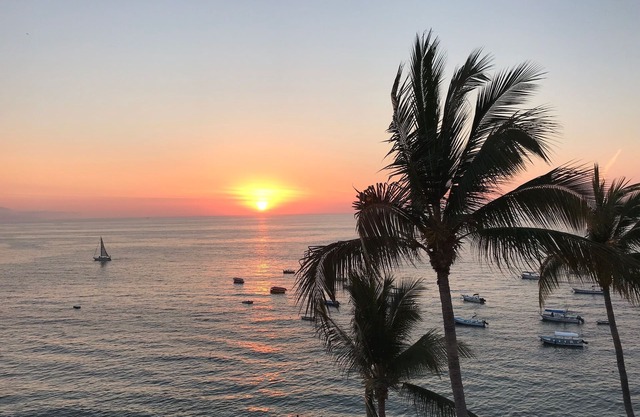 Oceanfront Penthouse at La Palapa with unobstructed views of Banderas Bay