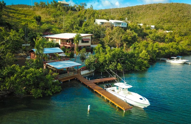 Oceanfront Villa W/Dock, Nature Reserve Location Area-Soldier's Point Beach.