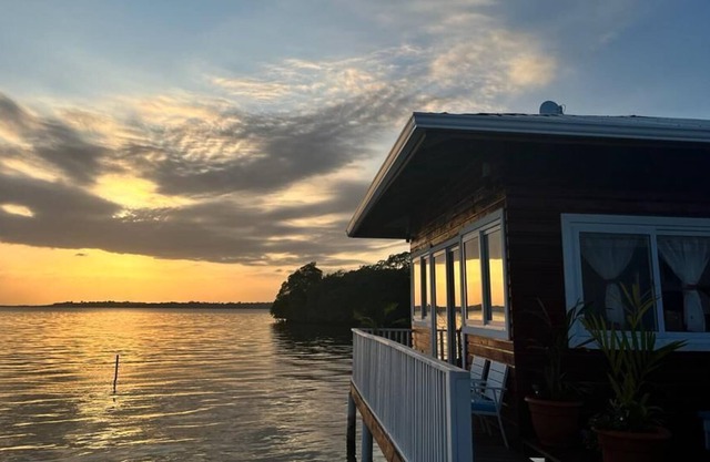 Oceanview Bungalow