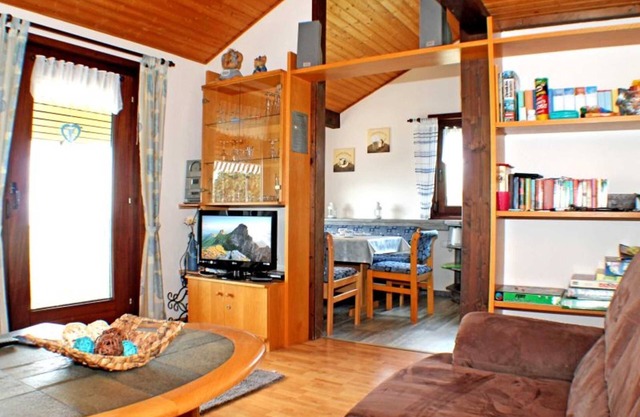 Ofi-76 - Feriendorf Öfingen 02