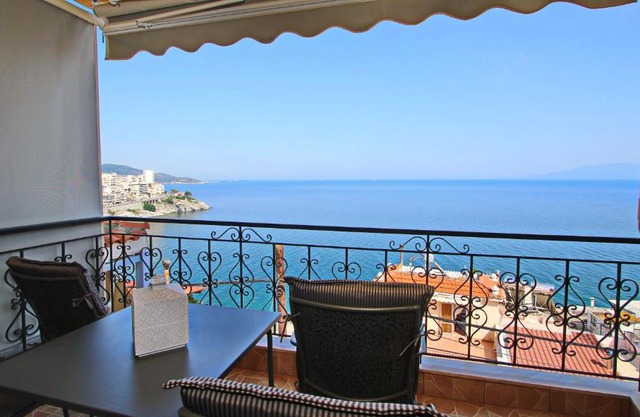 Old town luxury suite