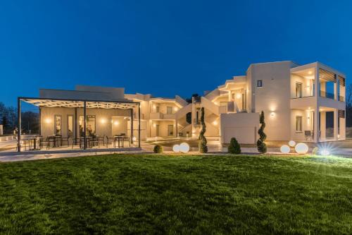 Olympus Pantheon Luxury Rooms