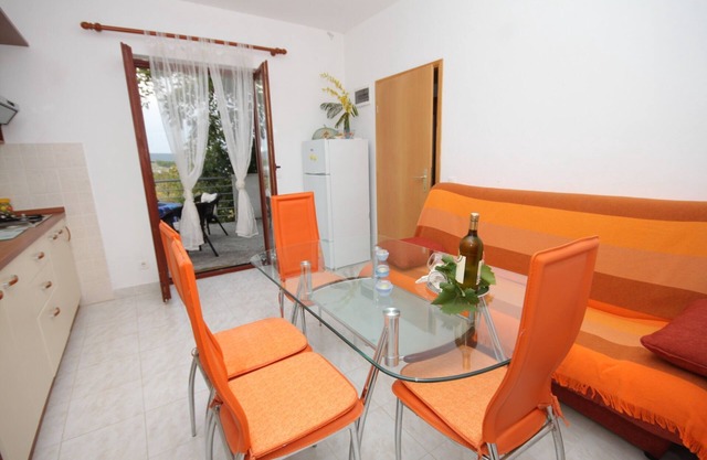 One bedroom apartment with terrace and sea view Mrljane, Pašman (A-8498-a)