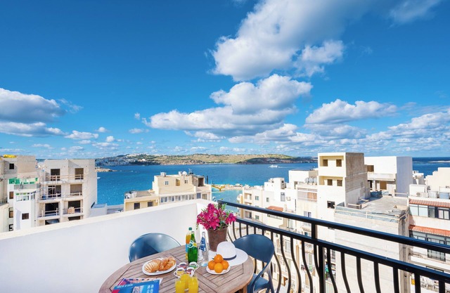 One of our great Apartments Bugibba Malta: Romantic Penthouse Malta