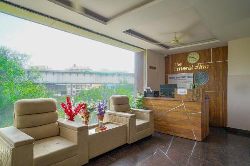 Open Hotel by Olive - The Emerald Inn