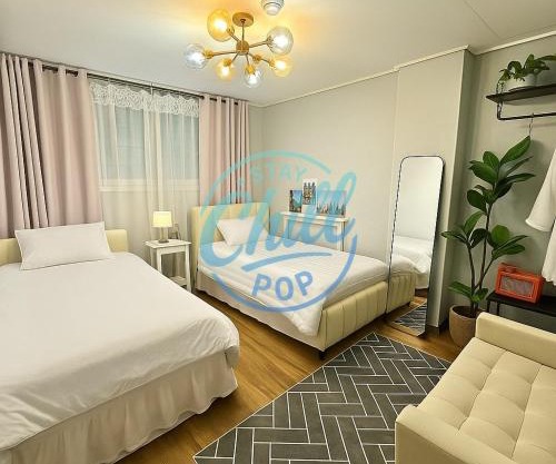 OpenSale Sinchon station, 1F, 4ppl, 2BR, Hongdae, Private