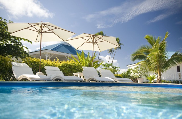 OPOA BEACH HÔTEL