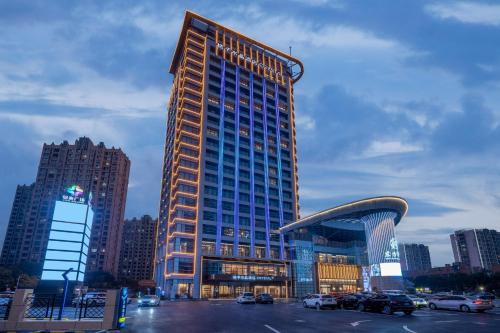 Orange crystal Shanghai Anting Hotel