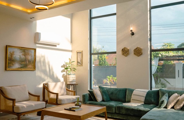 Osotwa housenSpectacular Views: Luxe Retreat