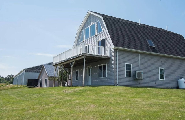 Outdoor lovers dream on tidal riverfront acreage, close to Acadia Nat'l Park.
