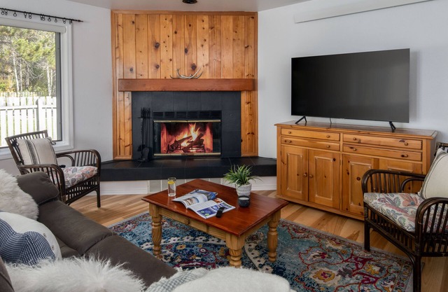 Outpost: Balsam Lodge A1 - Aspens Location!