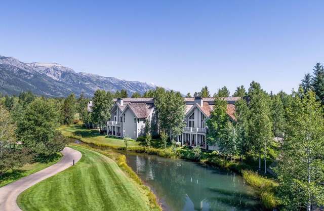 Outpost: Granite Canyon at Teton Pines