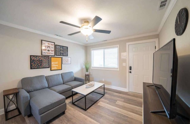 OV Mosaic - Sienna Suite