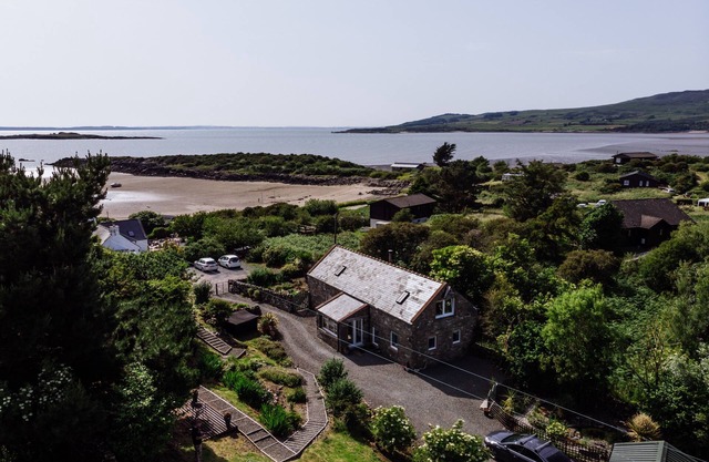 Owl Cote - a cottage that sleeps 5 guests in 3 bedrooms