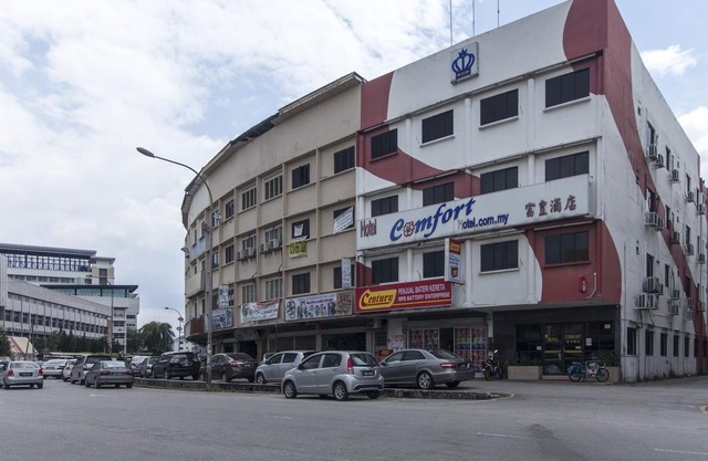 OYO 473 Comfort Hotel 2