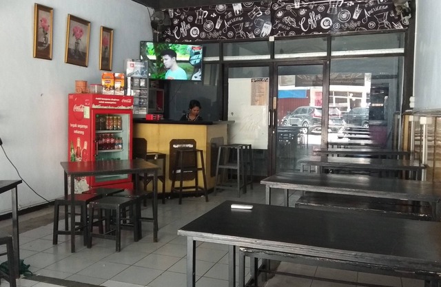 OYO 90001 Homestay 47 Latanete Near Living Plaza