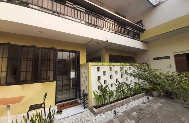 OYO 93274 Oren Home Bekasi