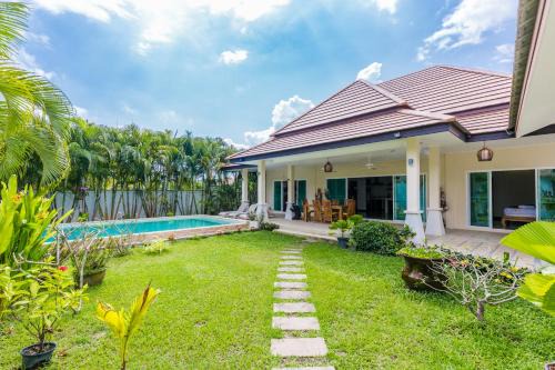 Pacotte Villa by G Estate