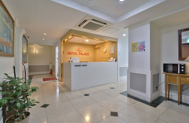 Palace Tourist Hotel