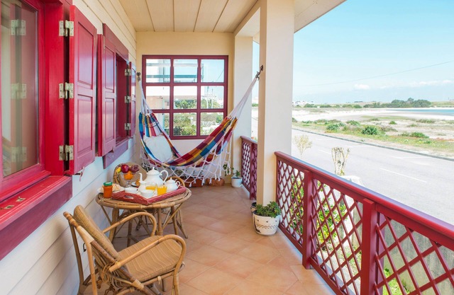 Palheiro Amarelo da Biarritz - situated on the Costa Nova beachfront