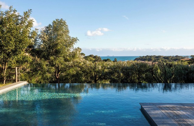 Palombaggia - Villa "SUNTUOSA": Where Luxury Meets Privacy