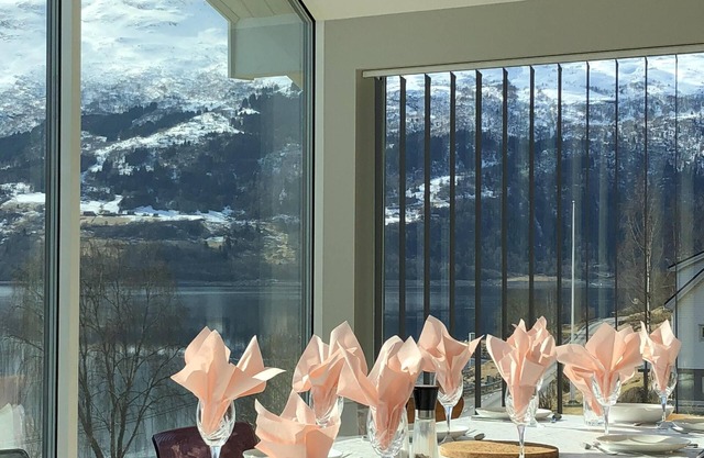 Panorama CasaSolvik #Loen
