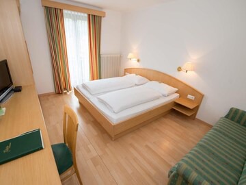 Panoramic double room 2/3/4/5/6/10/11/12/13/14 - Lipeter + Bergheimat, Hotel