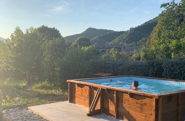 Paradis Familial en Pleine Nature, Sous le Soleil