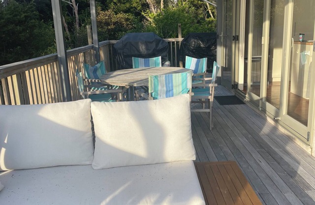 Paradise at Pahi, stunning waterfront escape