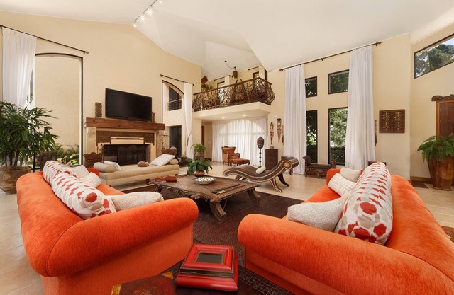 Paradise House Beverly Hills