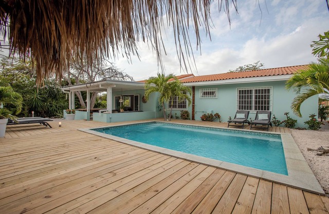 Paradise villa with private pool, palapa, tropical garden and all around privacy