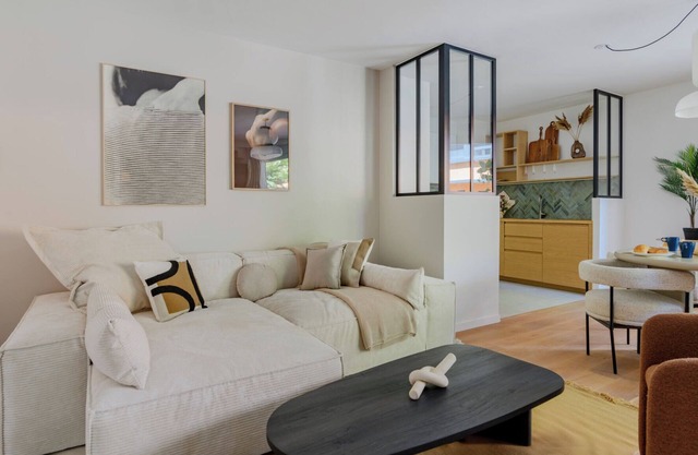 Paris West Elegant residence