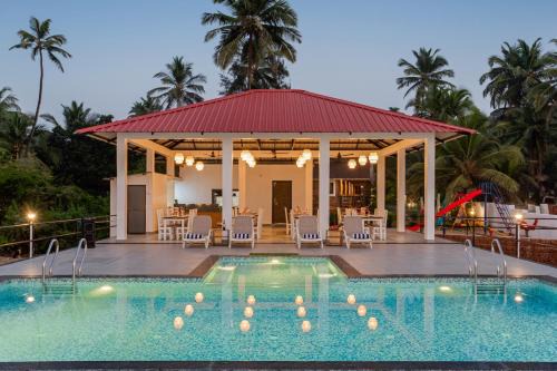 Parisa beach resort Tarkarli Bhogwe