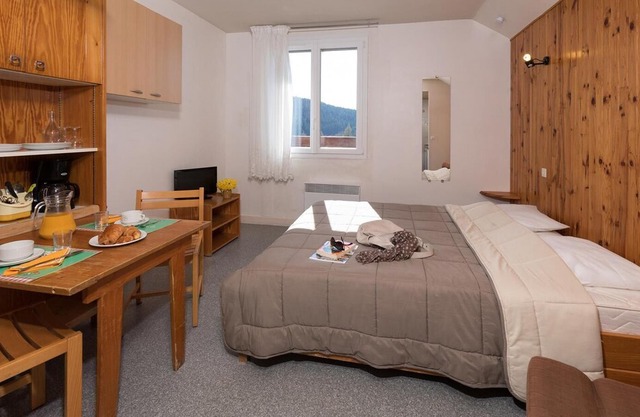 Parking, tv, 33m², Gérardmer