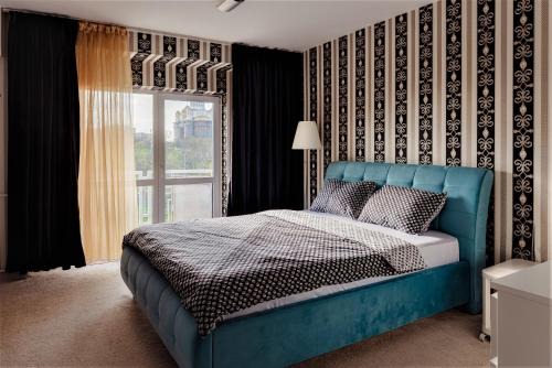 Parliament Merlot Unirii Square 5 Bedrooms Luxury Apartment Old Town