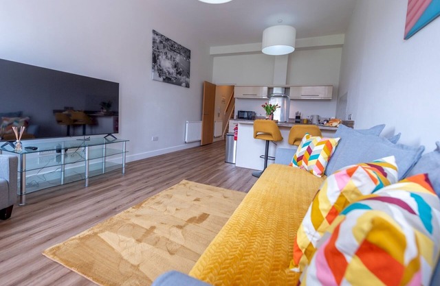 Pass the Keys | Modern, Light and Airy Apartment