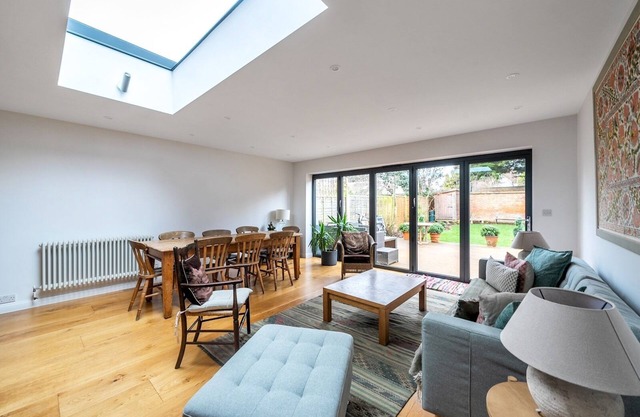 Pass the Keys | Stunning 3 Bed + Parking in Leafy North Oxford