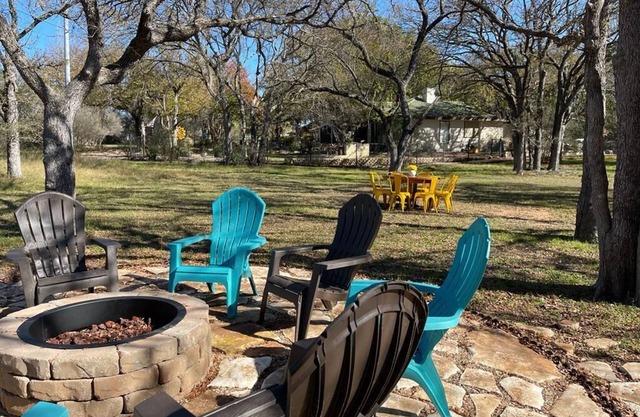 Peaceful home in a beautiful location with a lot of wild life around.