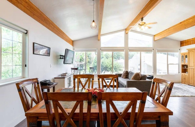 Peaceful Loft near BYU and Slate Canyon - 1.5 mile
