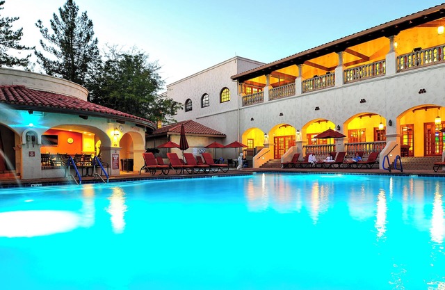 Peaceful Sedona Escape! Two Amazing Units, Pool, Spa, Parking!