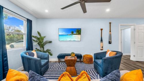 Peanut Island Paradise I 4 Mins to Island Shuttle!