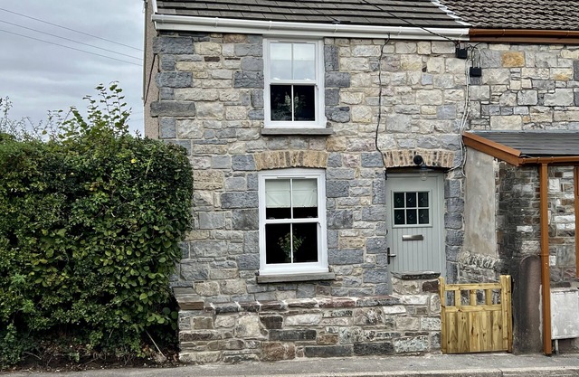 Penderyn Cottage, Waterfall Country,Brecon Beacons