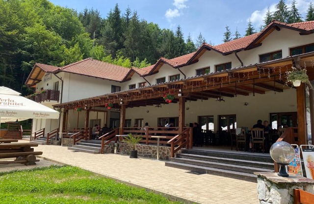 Pensiunea Perla Codrului