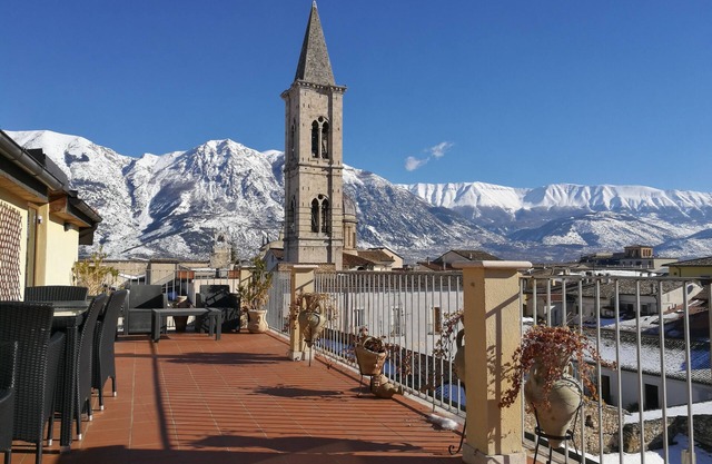Penthouse Duplex with a stunning views from Terrace and Balconies