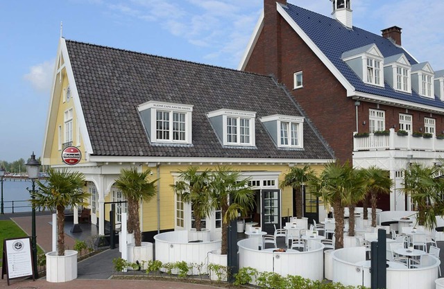 Perfect Group Getaway | Near Huizen Harbor, Goois Nature Reserve | 4 Units