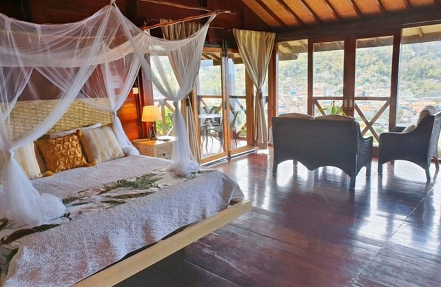 Perfect Relaxing Getaway | Close to Soufrière Beach, Tet Paul Nature Trail