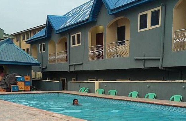 Perfecto Hotel Suites Lounge